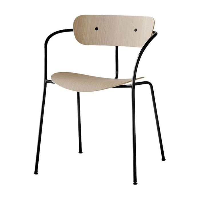 &Tradition Pavilion chair AV2 Coated oak | Scandinavian Design | Chairs | Brown