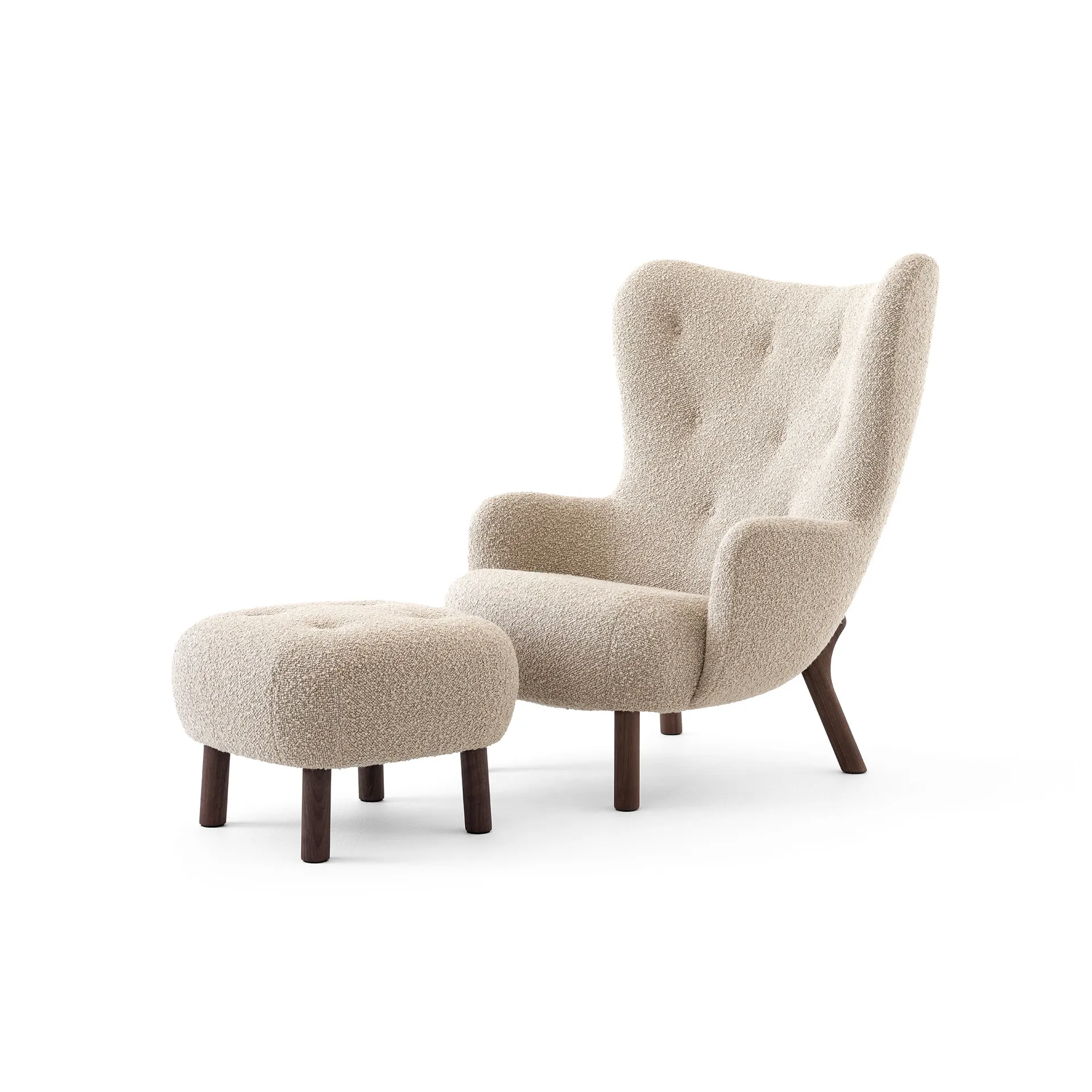 Petra VB3 high armchair incl. pouf ATD1, Oiled Walnut-Karakorum 003 &Tradition