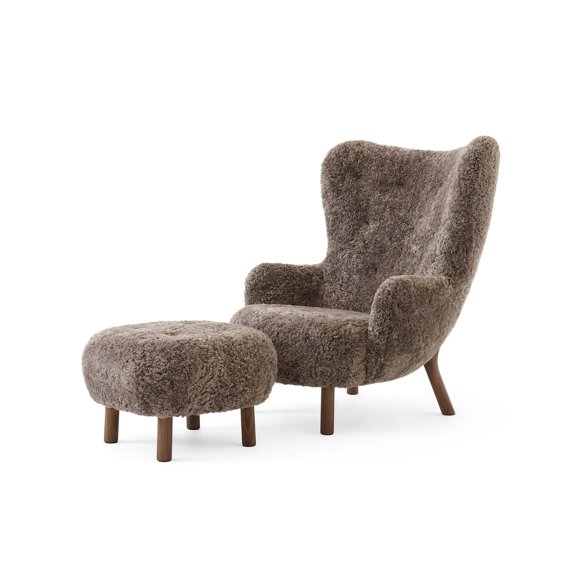 Petra VB3 high armchair incl. pouf ATD1, Oiled Walnut-Sheepskin Sahara &Tradition