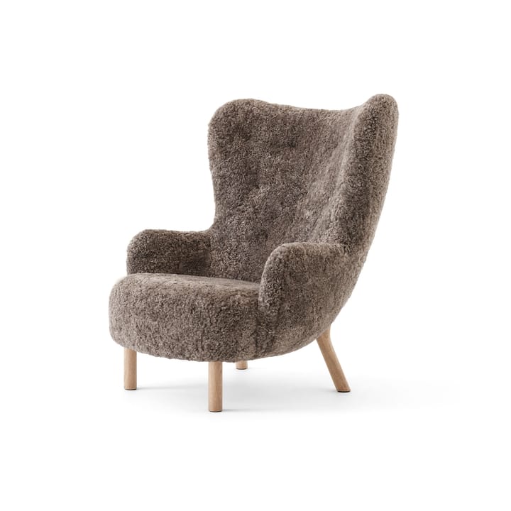 Petra VB3 high armchair - Oiled Oak-Sheepskin Sahara - &Tradition