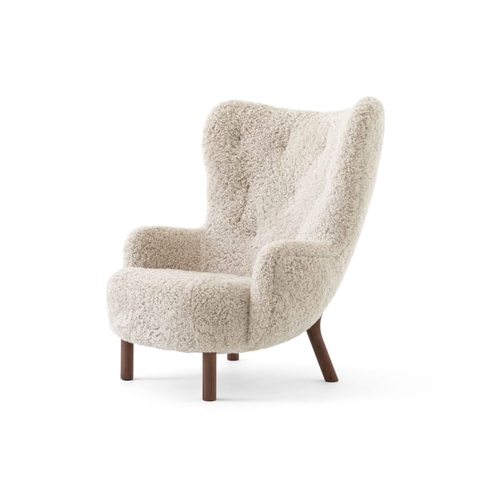 Petra VB3 high armchair - Oiled Walnut-Sheepskin Moonlight - &Tradition