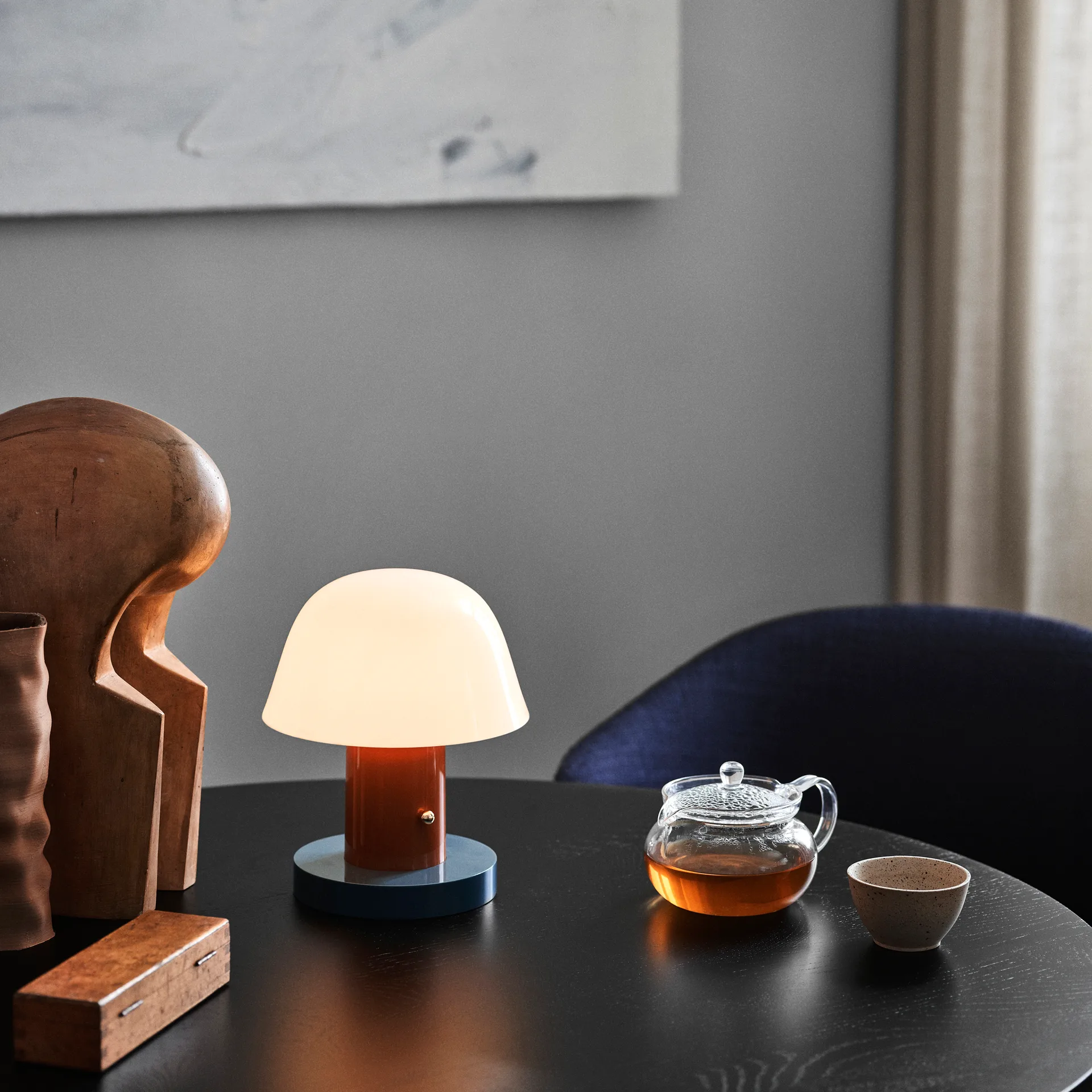 Setago JH27 table lamp, rust-thunder &Tradition