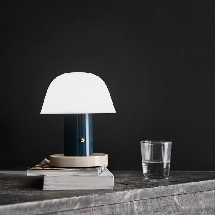 Setago JH27 table lamp, twilight-sand &Tradition