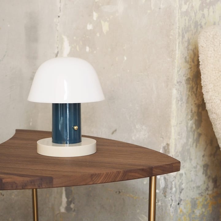 Setago JH27 table lamp, twilight-sand &Tradition