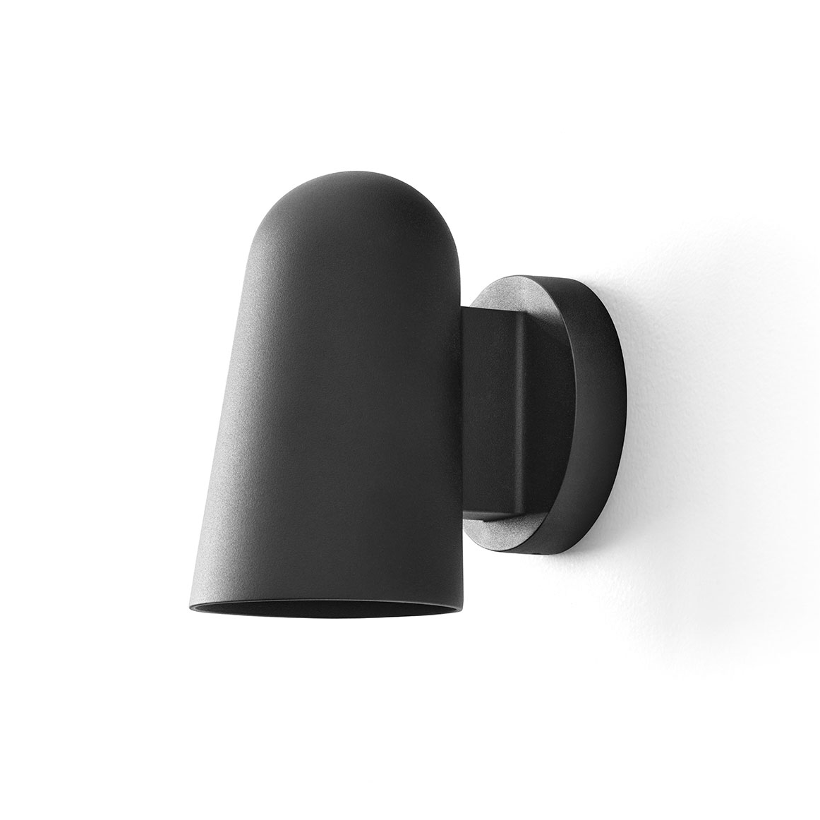 &Tradition Solid SC104 wall lamp Black | Scandinavian Design | Wall lights | Black