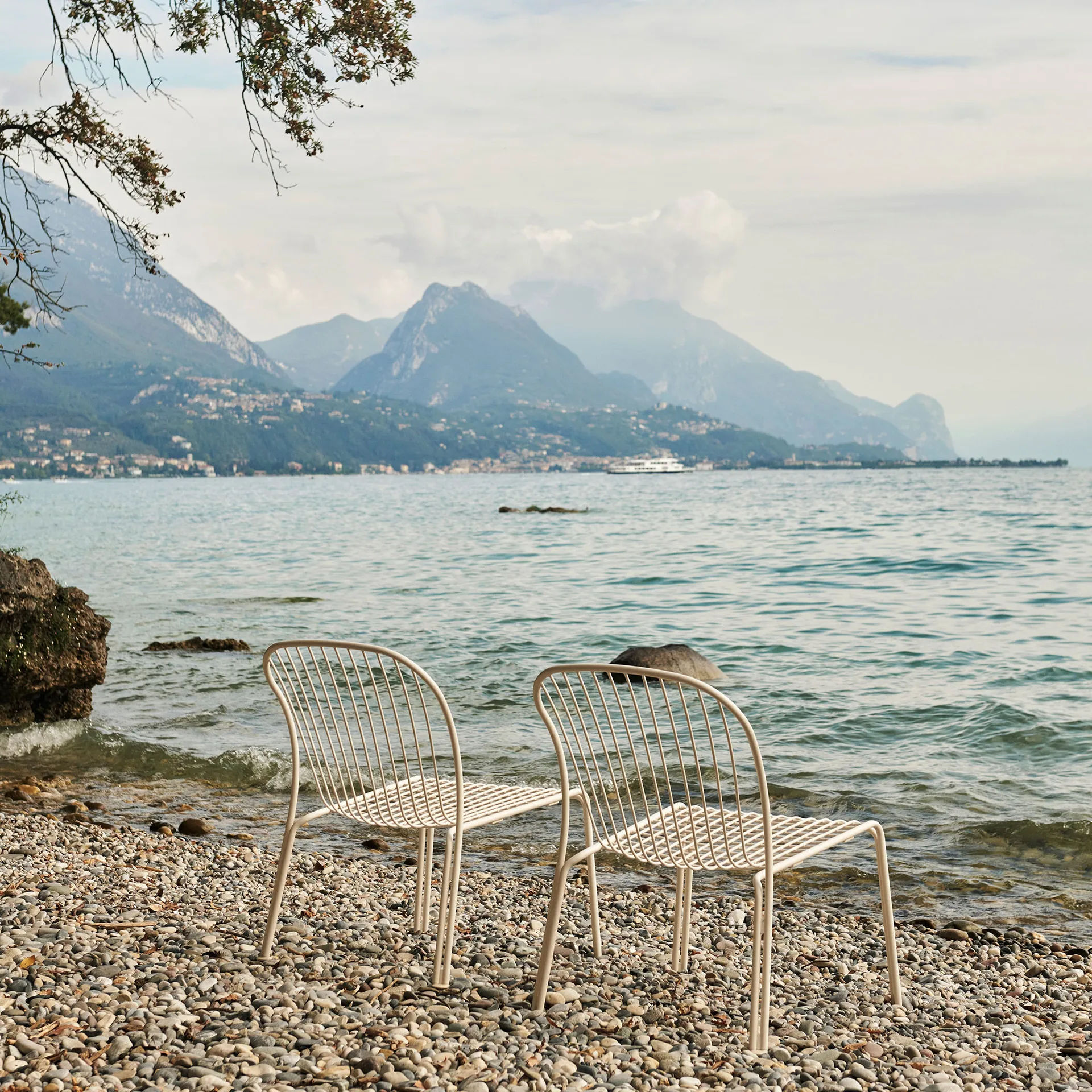 Thorvald SC100 lounge chair, Ivory &Tradition