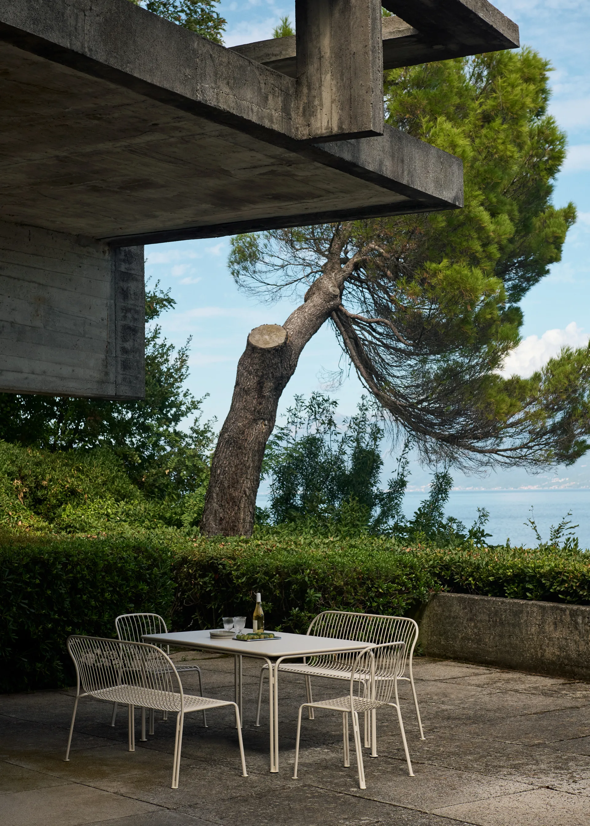 Thorvald SC113 dining table, Ivory, 160 cm &Tradition