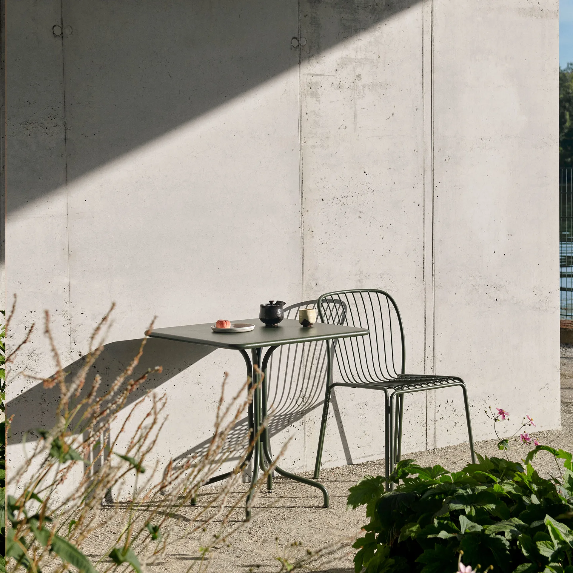 Thorvald SC94 chair, Bronze green &Tradition