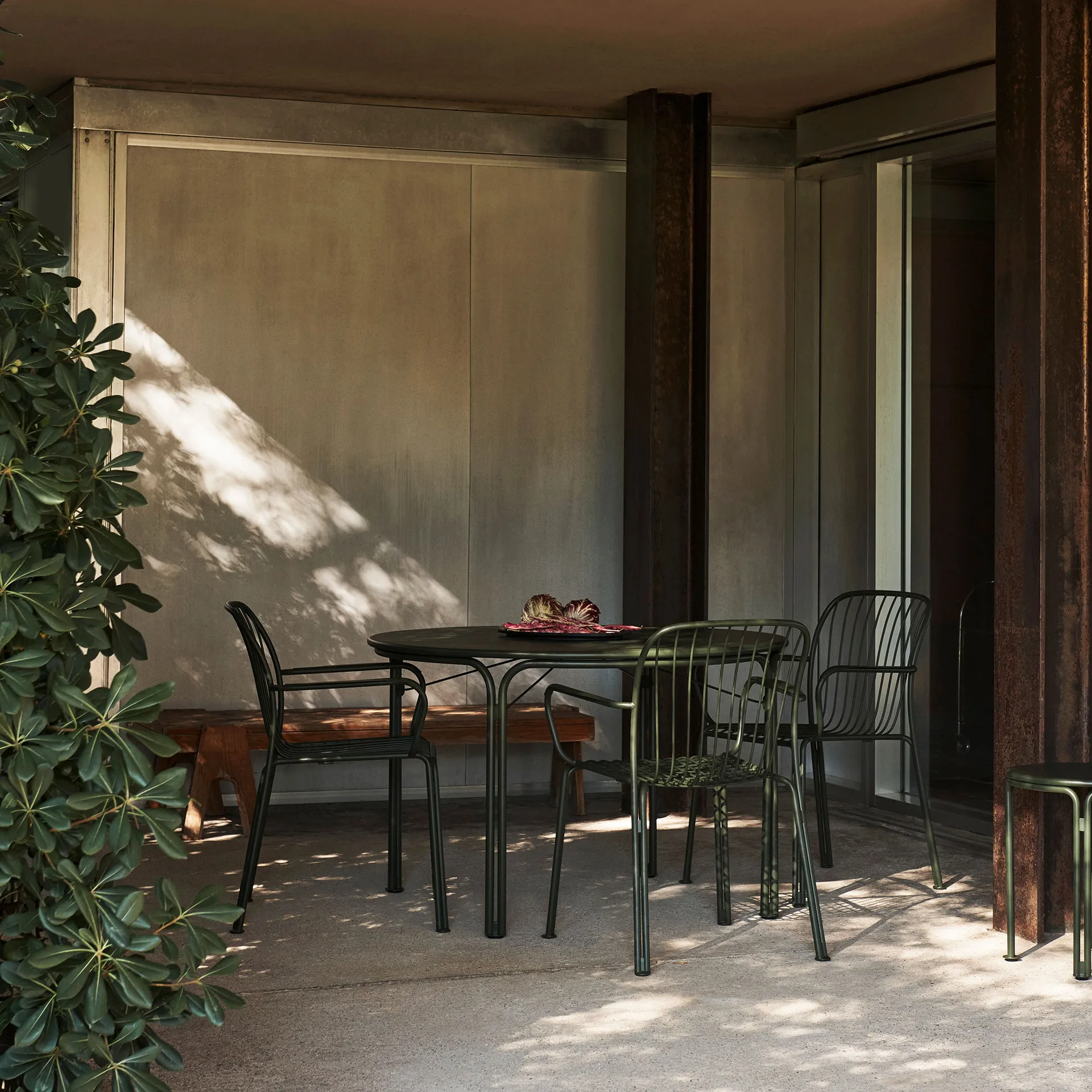 Thorvald SC95 chair, Bronze green &Tradition