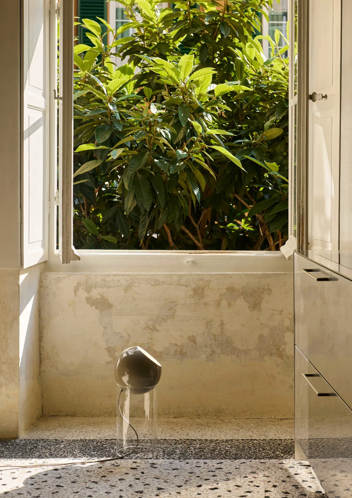 Topan VP14 floor lamp 46,5 cm, Clear-grey beige &Tradition