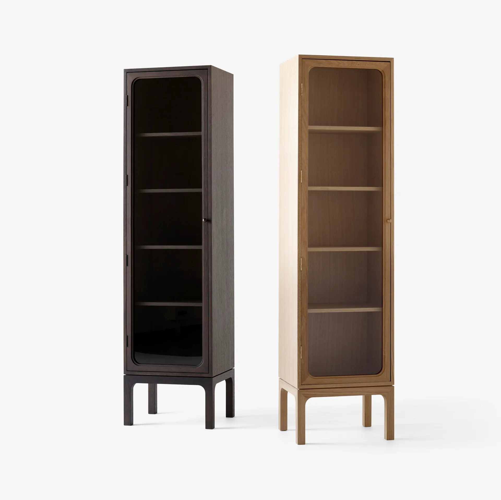 Trace SC87 display cabinet 50x192x40 cm, Natural oak &Tradition