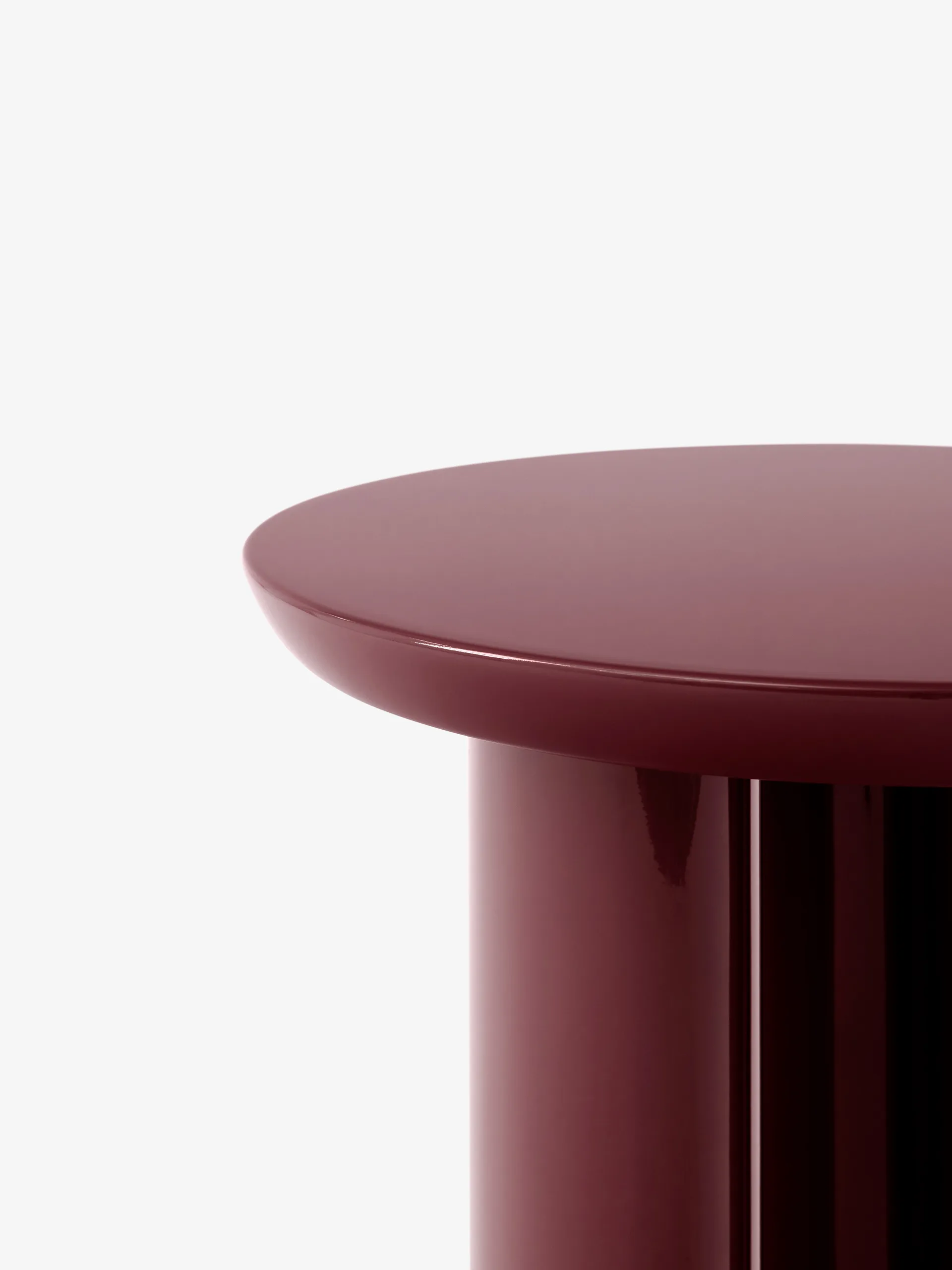Tung JA3 side table, burgundy red &Tradition