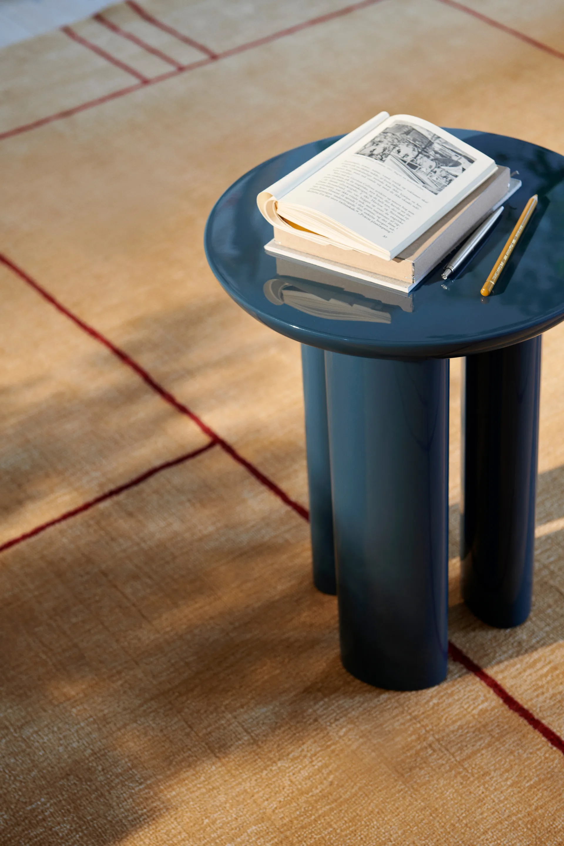 Tung JA3 side table, Steel blue &Tradition