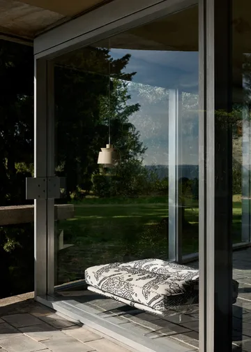 Utzon JU1 pendant - Grey beige, Ø22 cm - &Tradition