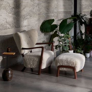 Wulff ATD3 footstool - Fabric karakorum 003 beige, white-oiled oak legs - &Tradition