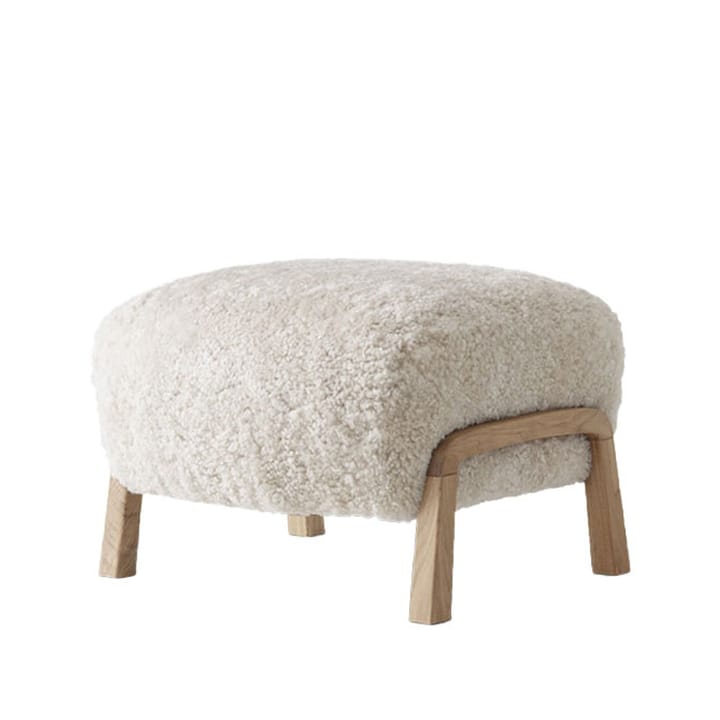 Wulff ATD3 footstool - Sheepskin moonlight, white-oiled oak legs - &Tradition