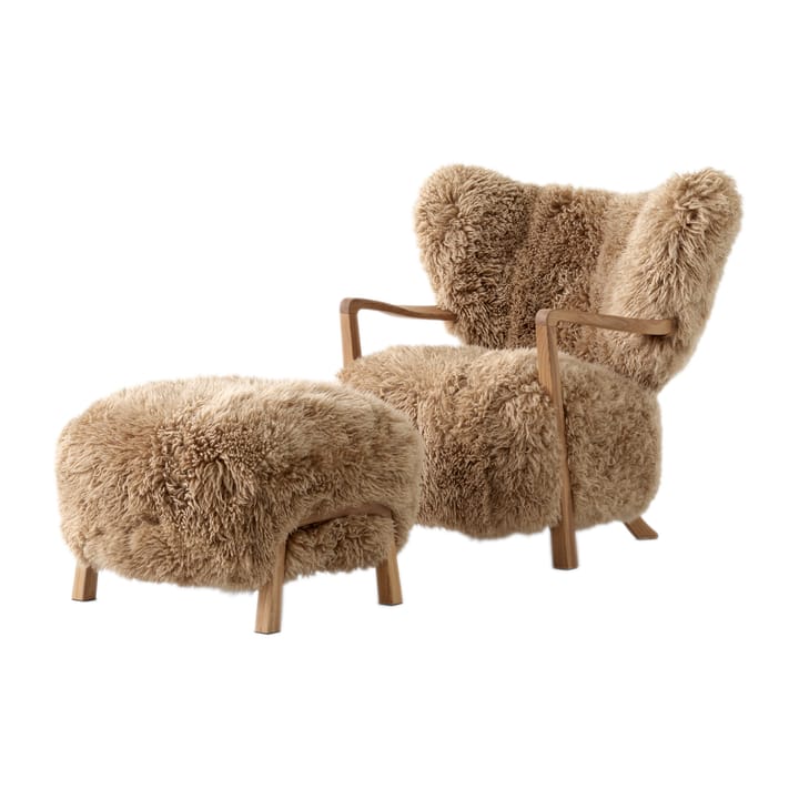 Wulff Lounge Chair ATD2 armchair incl. pouffe ATD3 - Oiled oak-Sheepskin honey - &Tradition