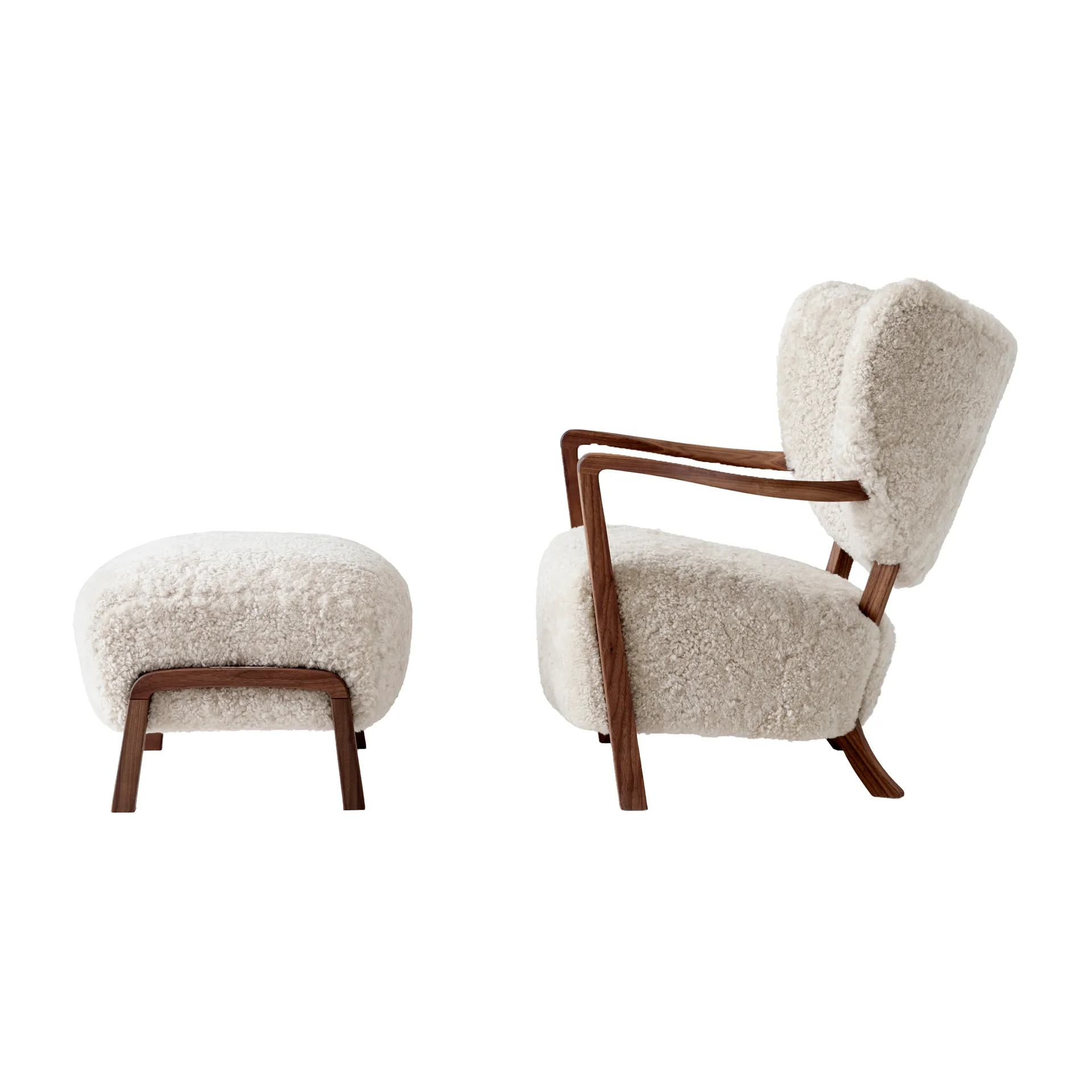 Wulff Lounge Chair ATD2 armchair incl. pouffe ATD3, Oiled walnut-Moonlight &Tradition