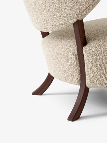 Wulff Lounge Chair ATD2 armchair - Oiled walnut-Karakorum - &Tradition