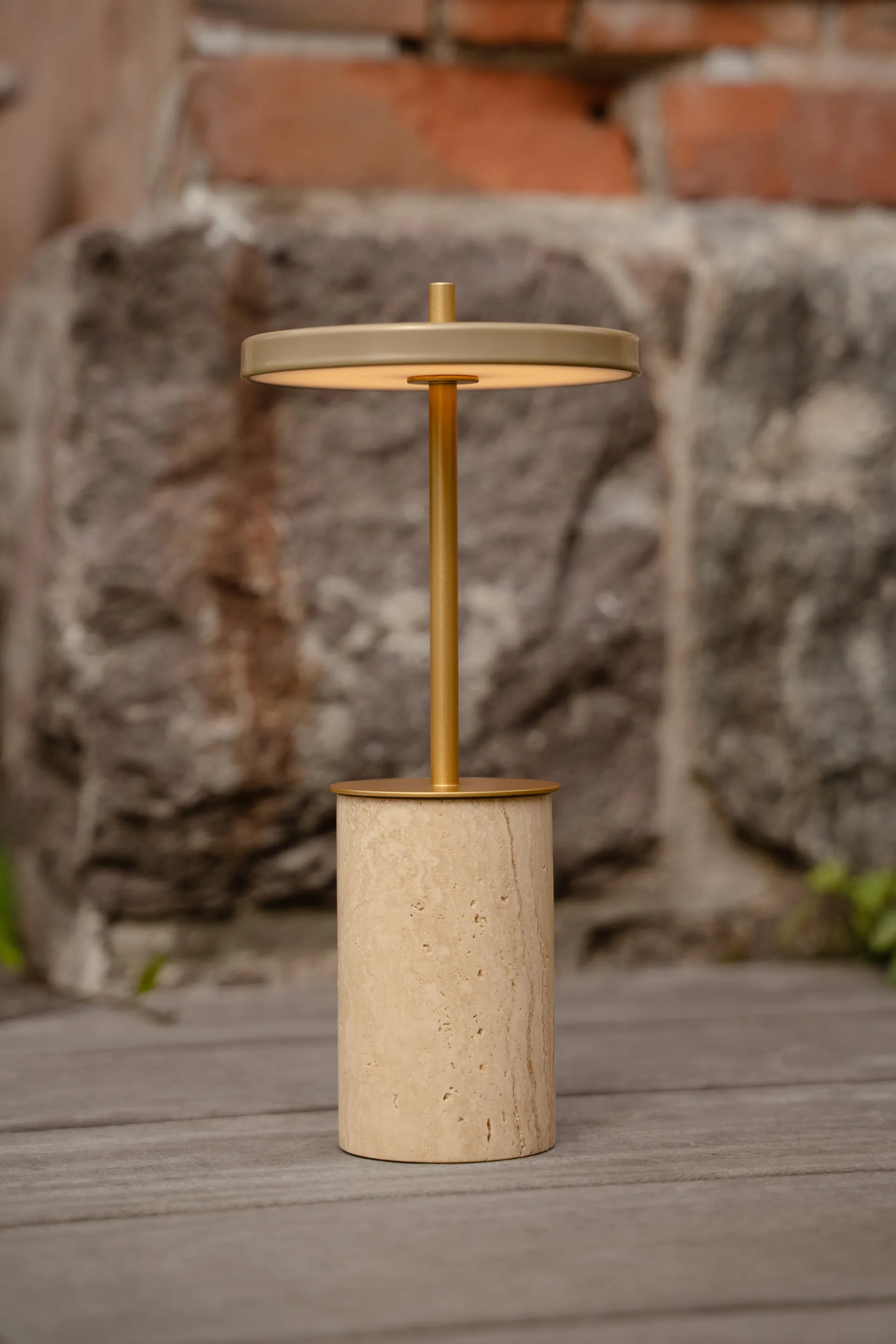 Asteria Move Mini table lamp Ø12x25,5 cm, Clay Travertine-brass Umage