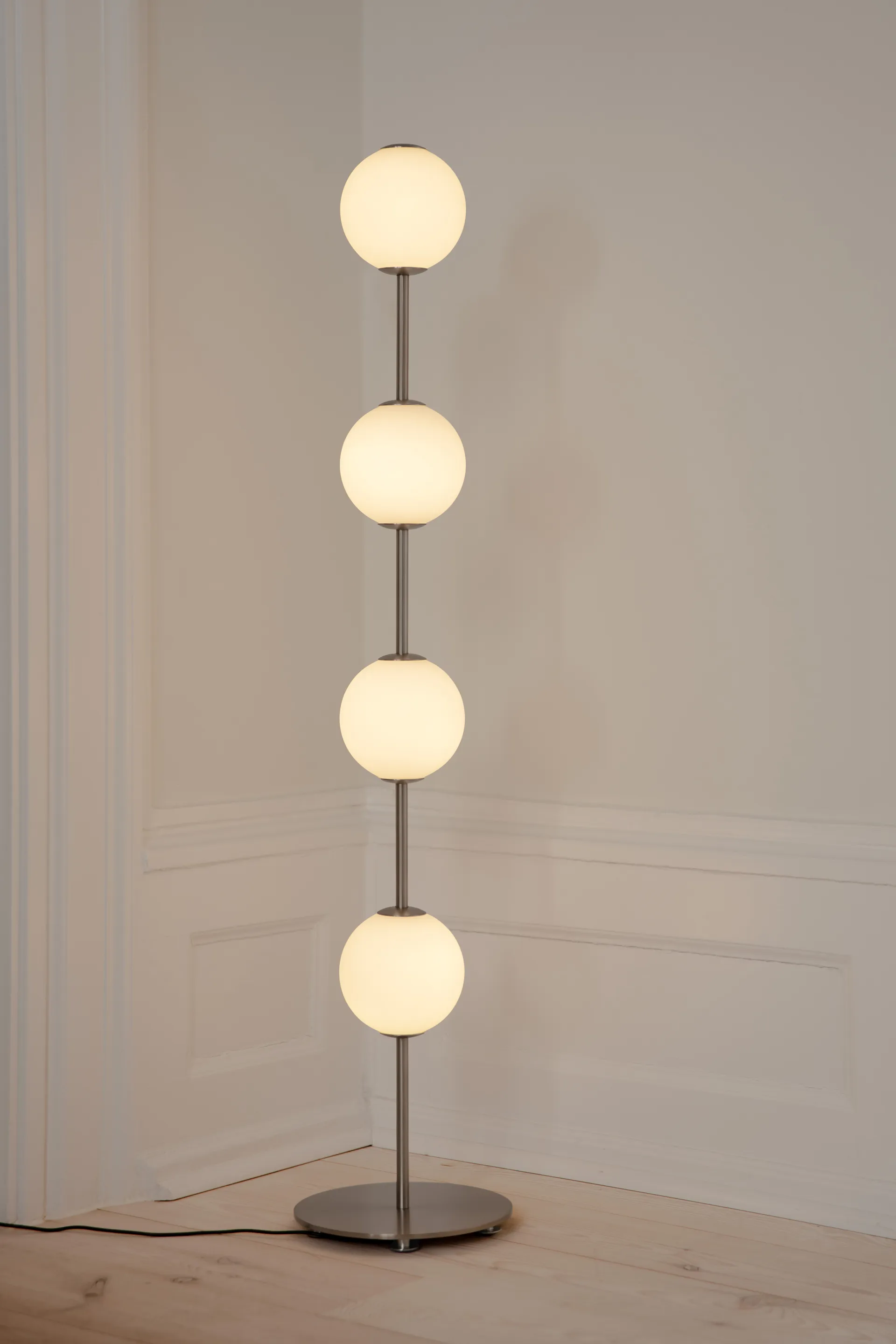 Audrey Floor floor lamp, Steel Umage