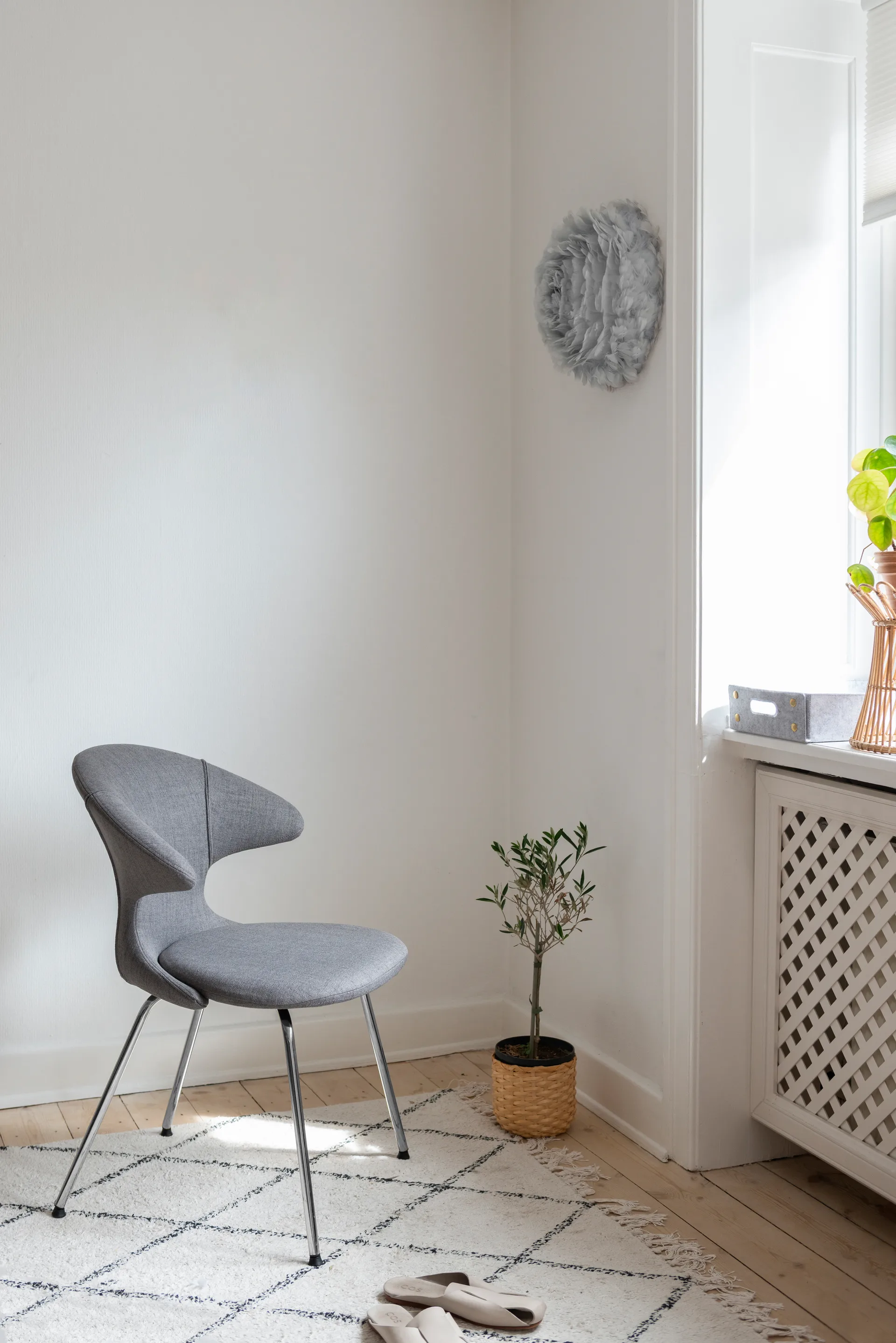 Eos Up ceiling lamp grey, 45 cm Umage