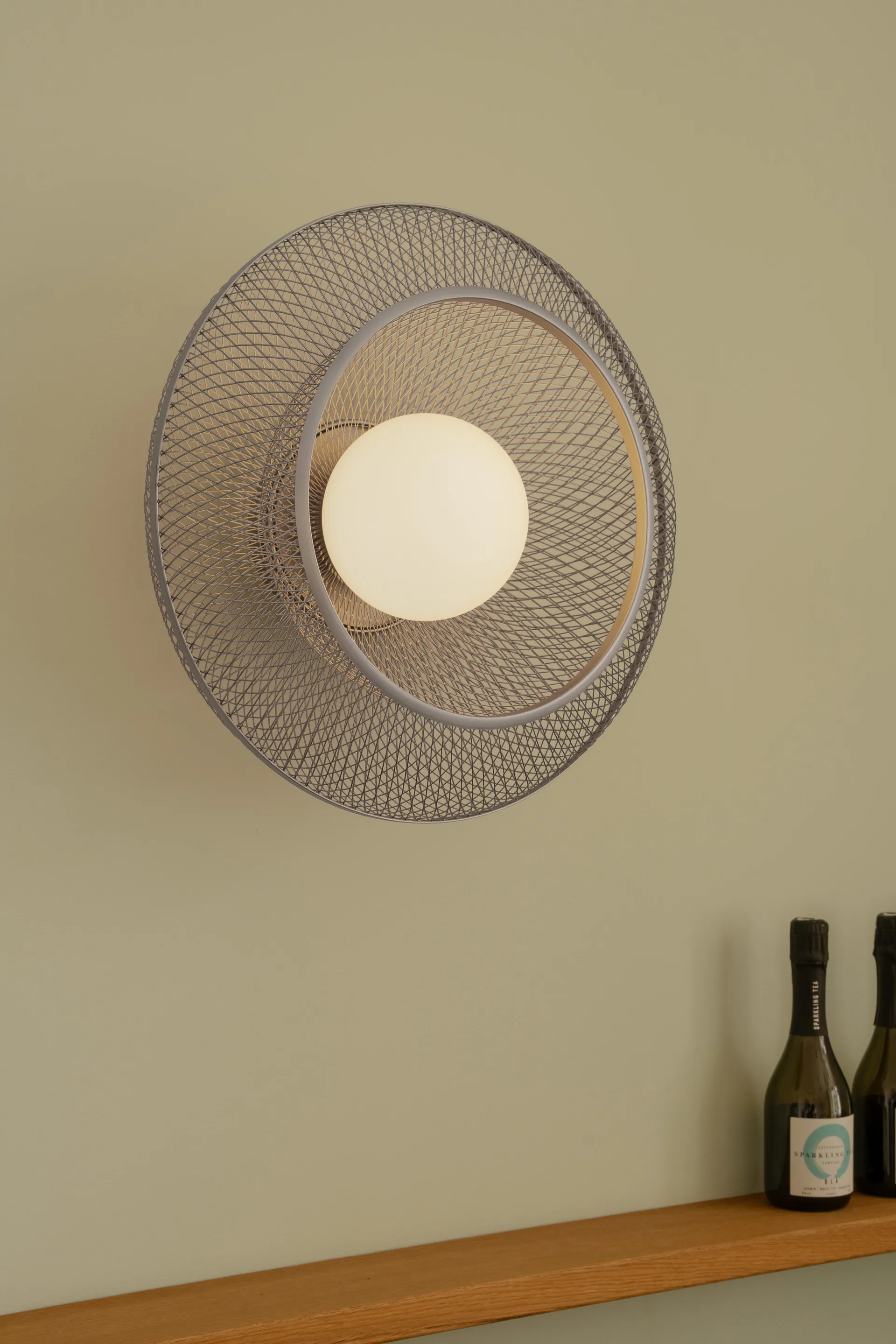 Faraday Up medium ceiling light, Brushed Brass Umage