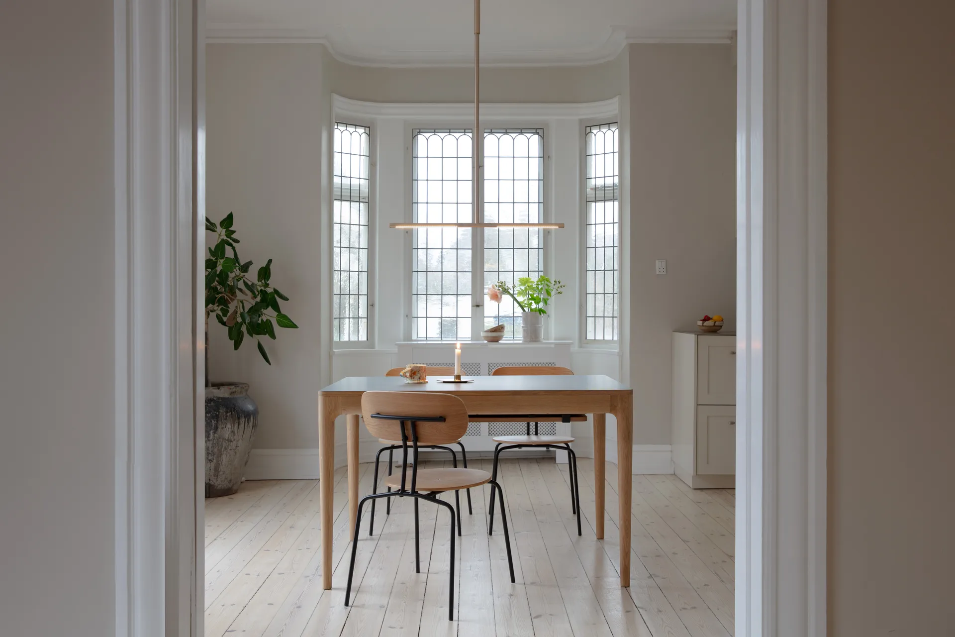 Heart'n'Soul dining table 90x120 cm, Oak-moss green Umage