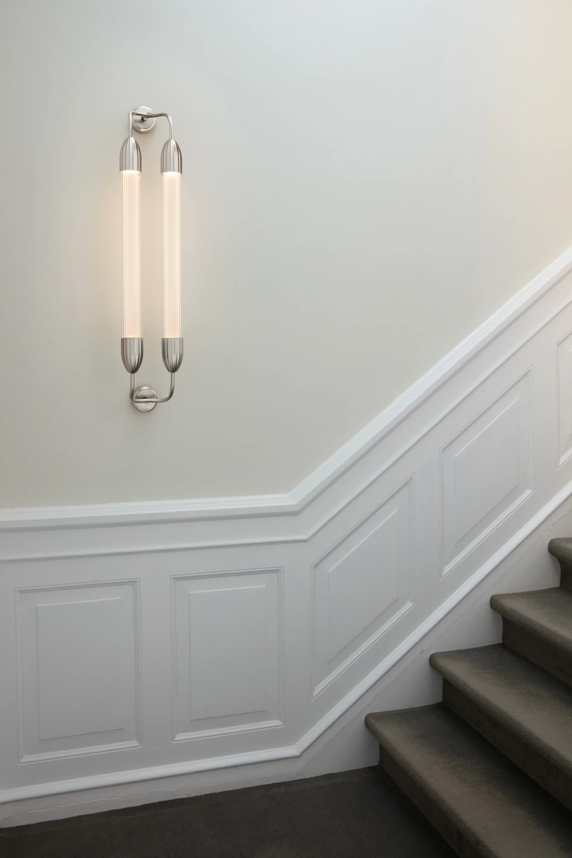 Lemon Squeeze Wall long wall lamp, Double polished steel Umage