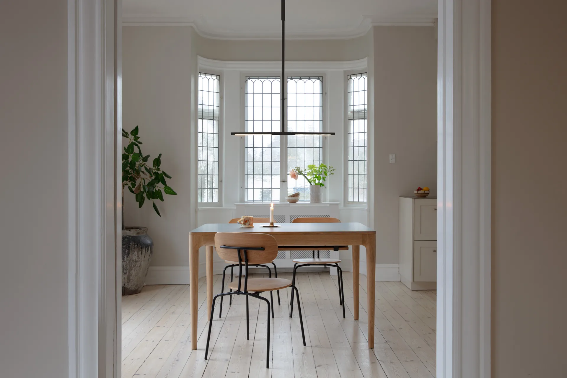 Omni Ceiling ceiling lamp, Black Umage