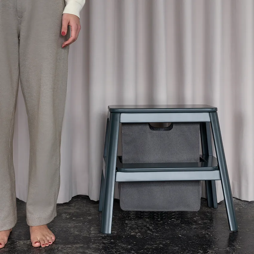 Step it up stool, anthracite grey Umage