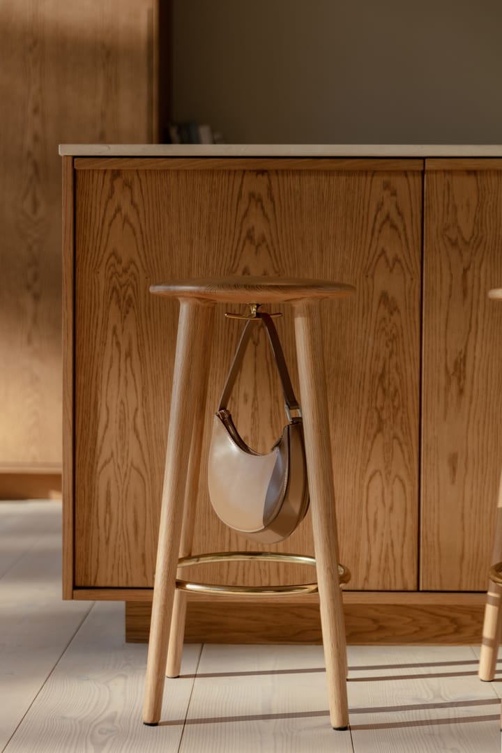 The Socialite Counter bar stool 67.5 cm - Oak - Umage