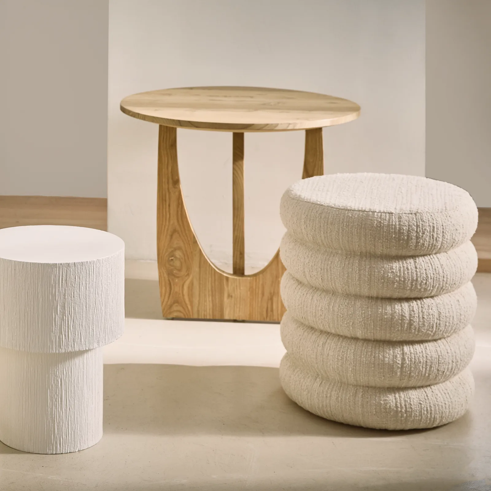 Alezio side table Ø28.7 cm, Off white URBAN NATURE CULTURE