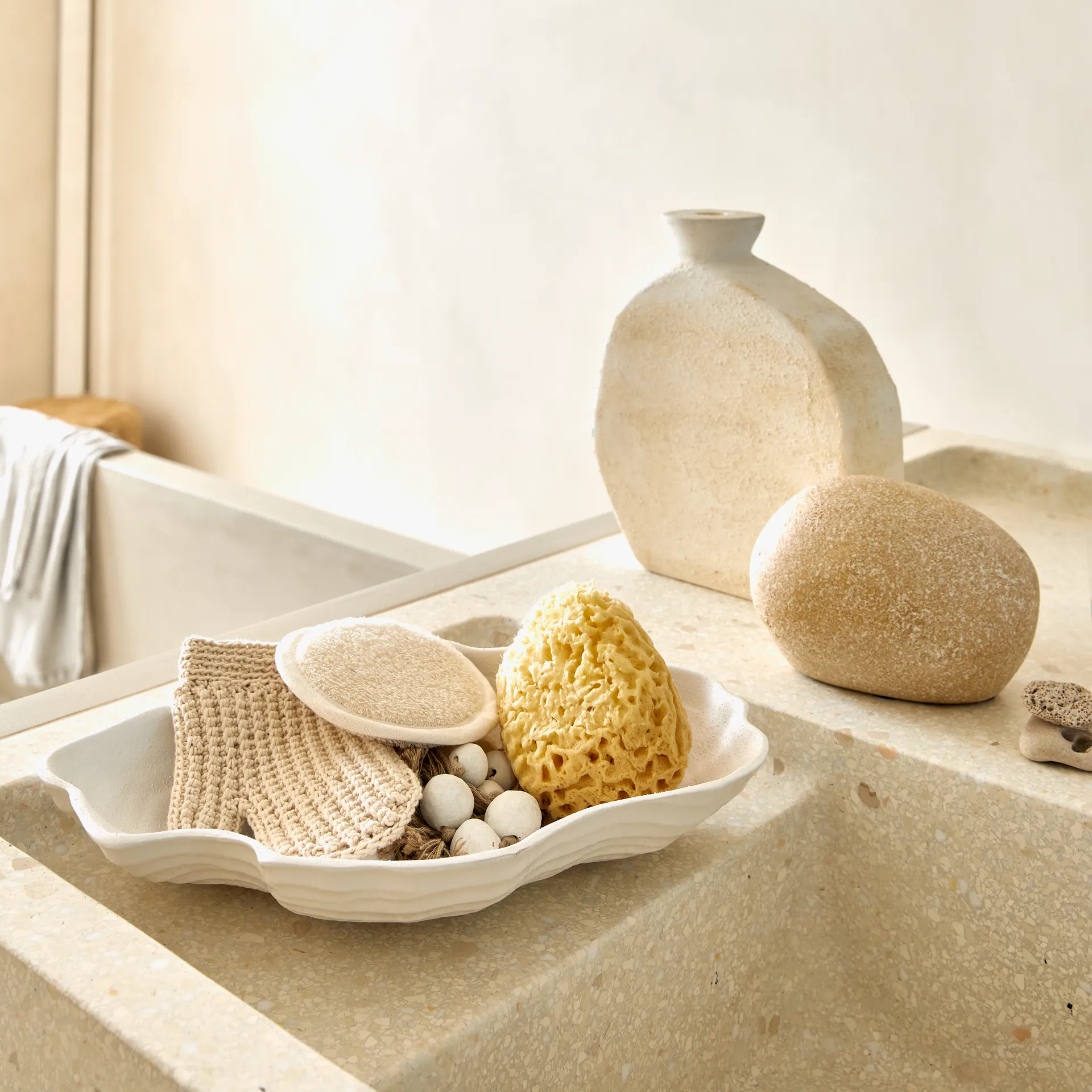 Sassi A candle sticks 26 cm, Chalk URBAN NATURE CULTURE