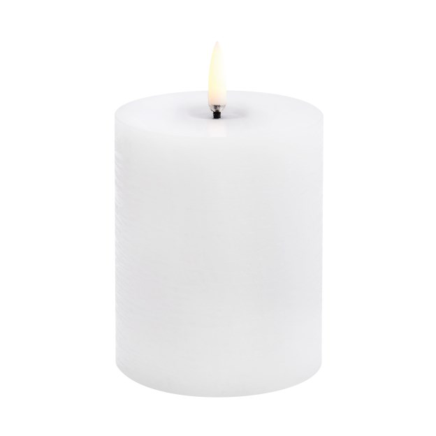 Uyuni Lighting Uyuni LED Block Candle melted White rustic, o7.8x10 cm
