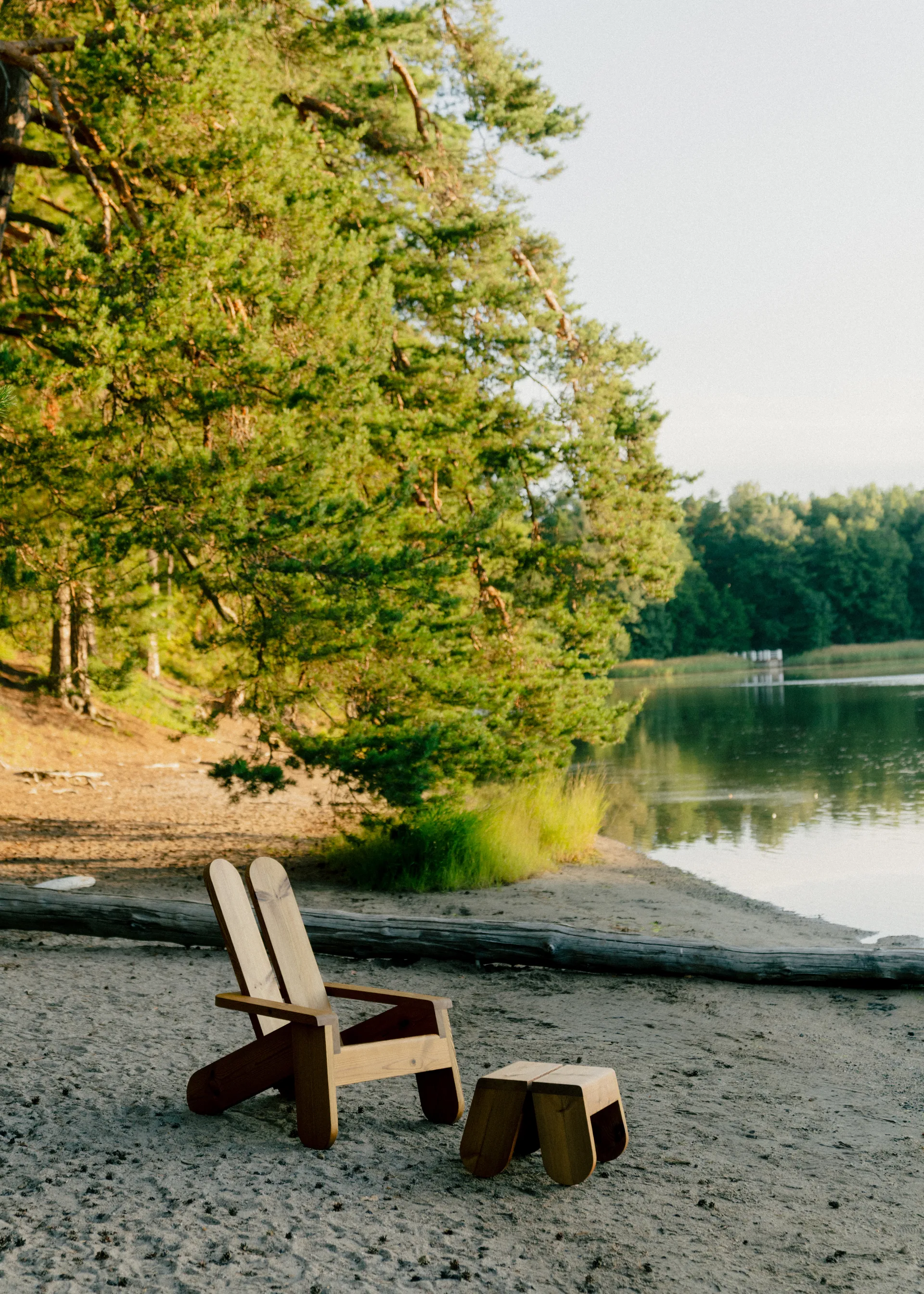 015 Peace Outdoor Foot Stool footstool, Thermally treated pine Vaarnii
