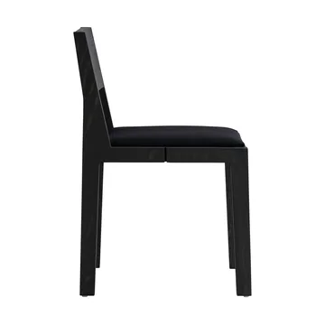 016 Maasto Dining Chair chair - Black-stained pine, upholstered black seat - Vaarnii