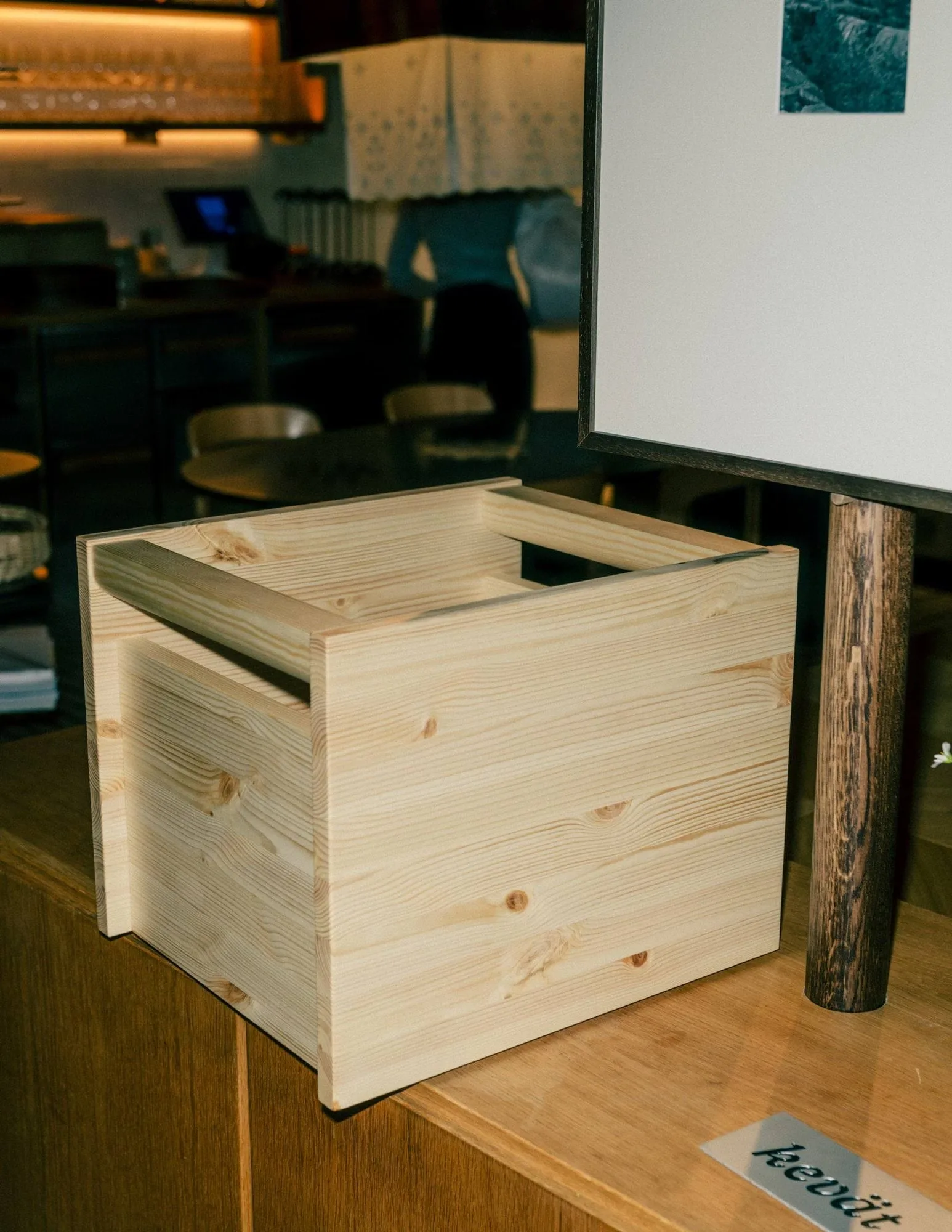 020 Koppa Crate storage box, Oil-waxed pine, large 38x43x36 cm Vaarnii