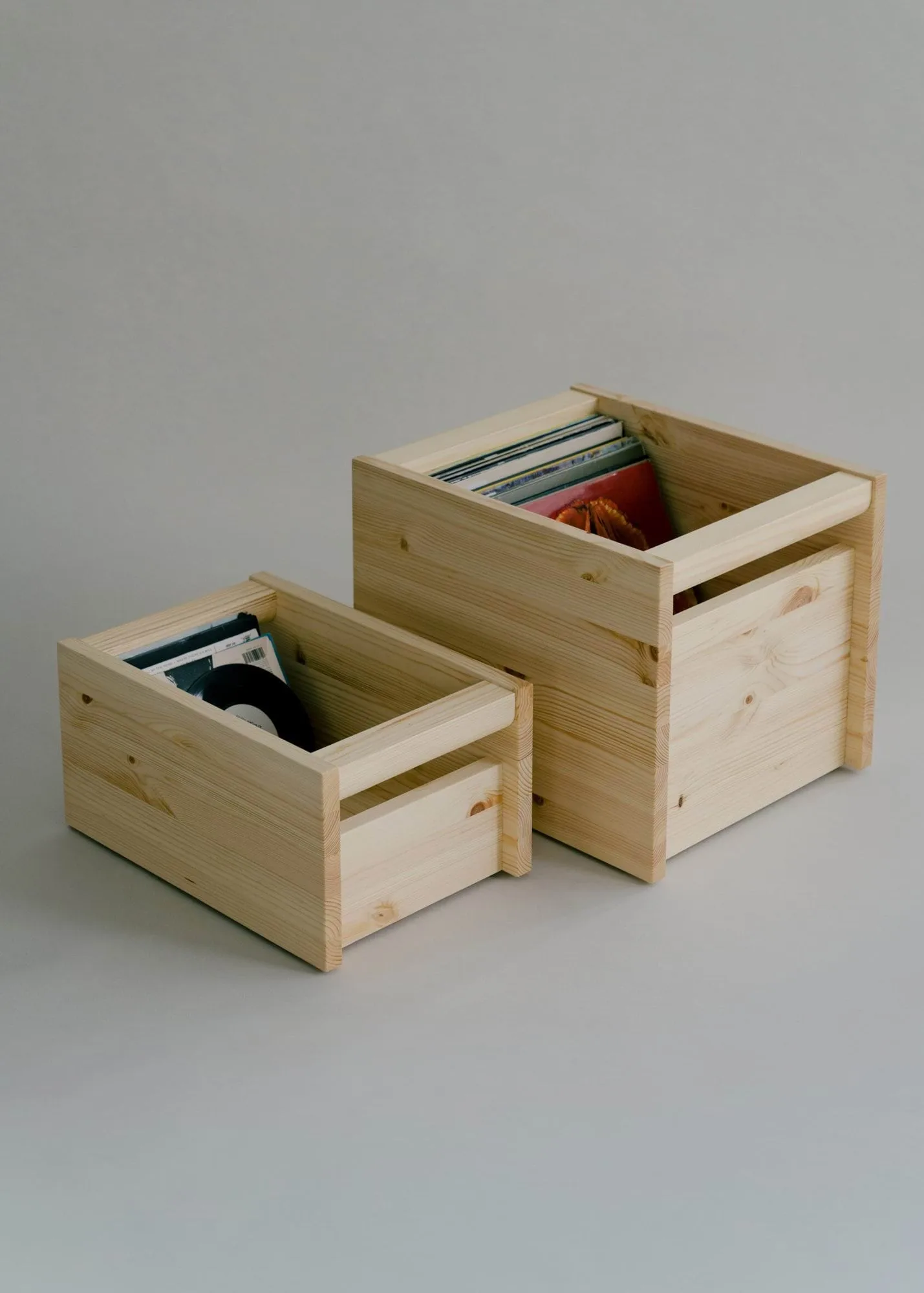 020 Koppa Crate storage box, Oil-waxed pine, small 29x43x22 cm Vaarnii