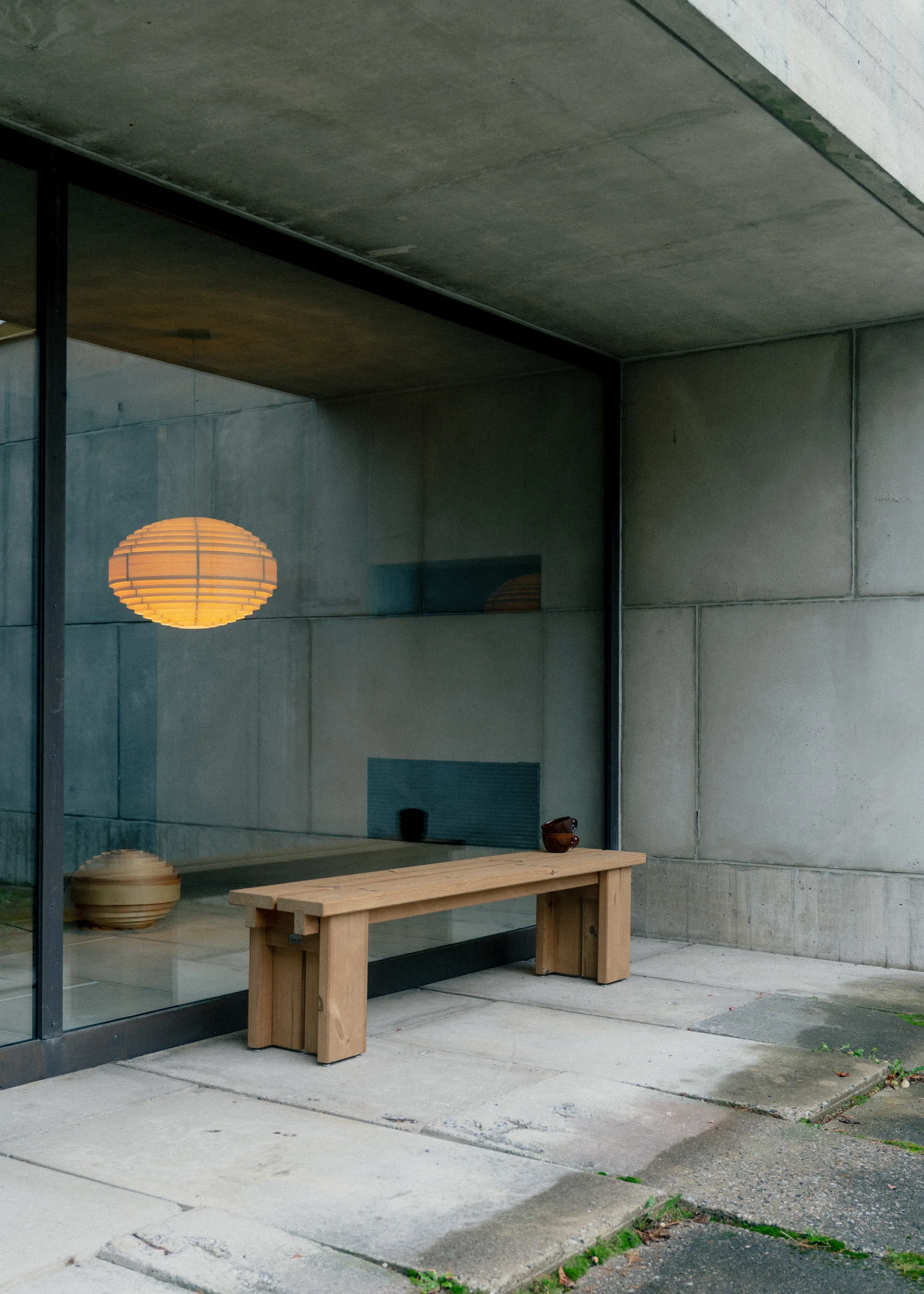 1002 Hans Pendant pendant, Matte oil-waxed pine, Ø46 cm Vaarnii