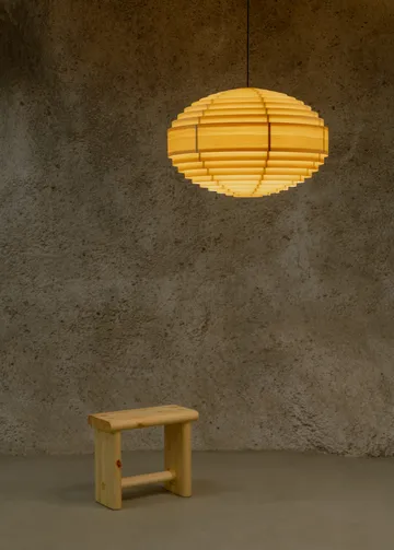 1002 Hans Pendant pendant - Matte oil-waxed pine, XL Ø70 cm - Vaarnii