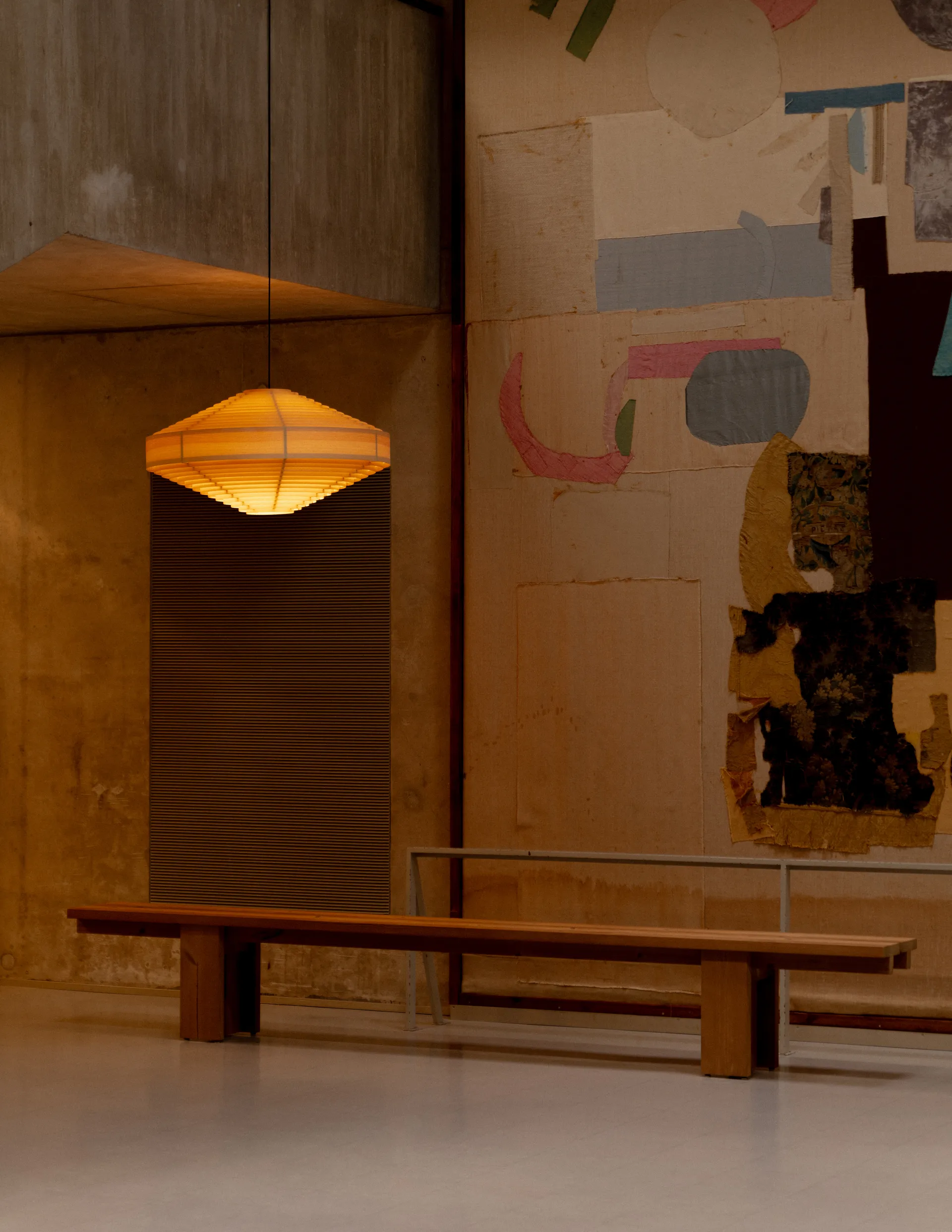 1003 Hans Pendant pendant, Matte oil-waxed pine, Ø60 cm Vaarnii