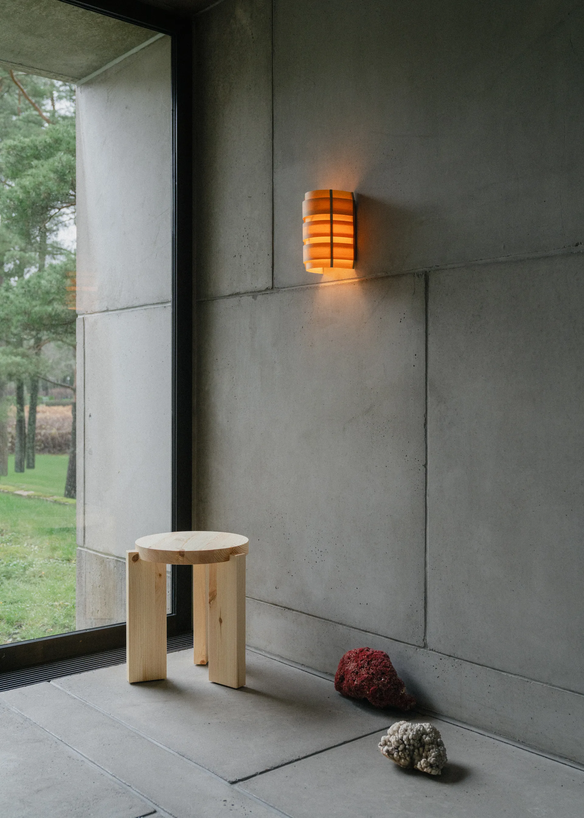 1004 Hans Wall Light, Matte oil-waxed pine, 16x24 cm Vaarnii