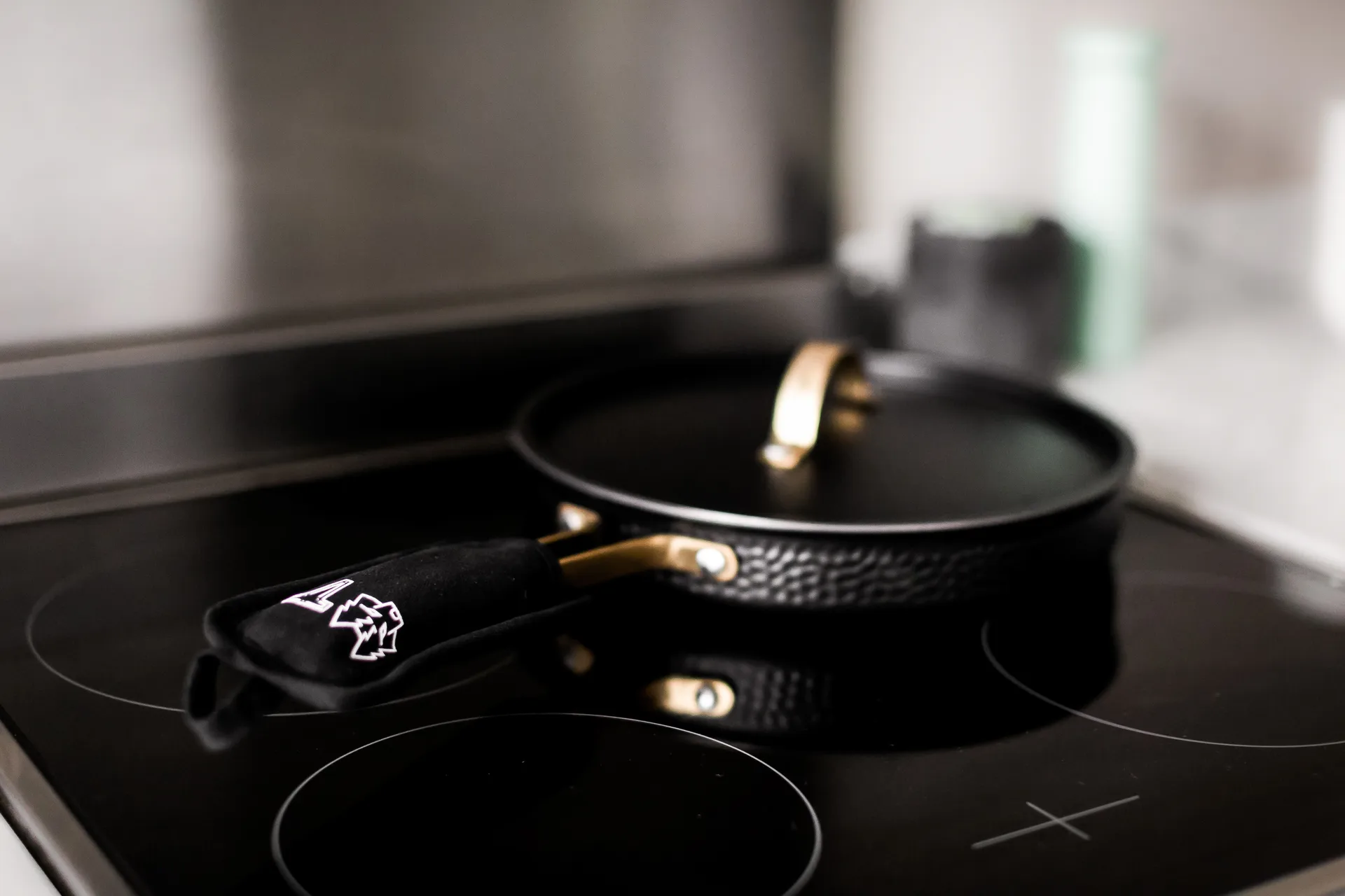 Ulla heat protector, Black Vargen & Thor