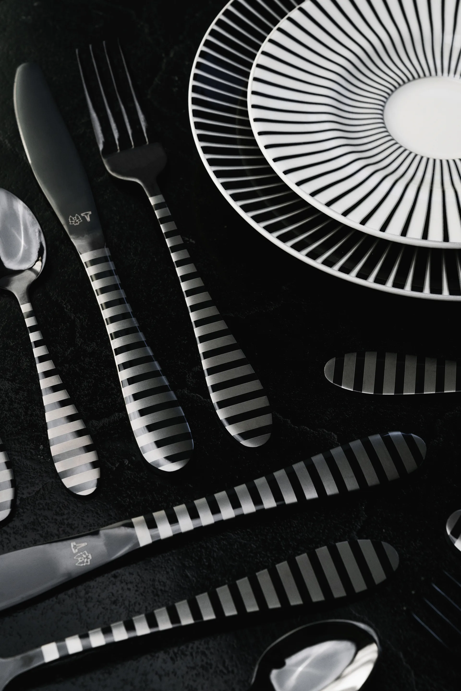 Zebra cutlery, 16 pieces Vargen & Thor