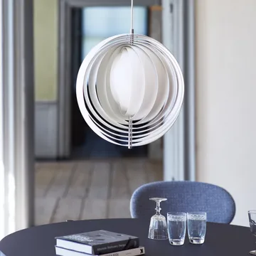 Moon pendant lamp - White, Ø44,5 cm - Verpan