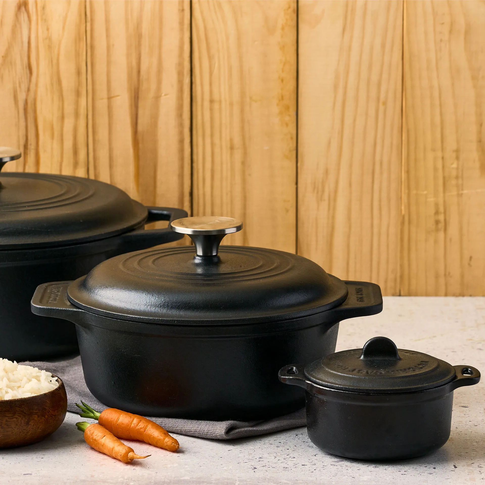 Victoria cast iron casserole, enamelled, 1.9 l Victoria
