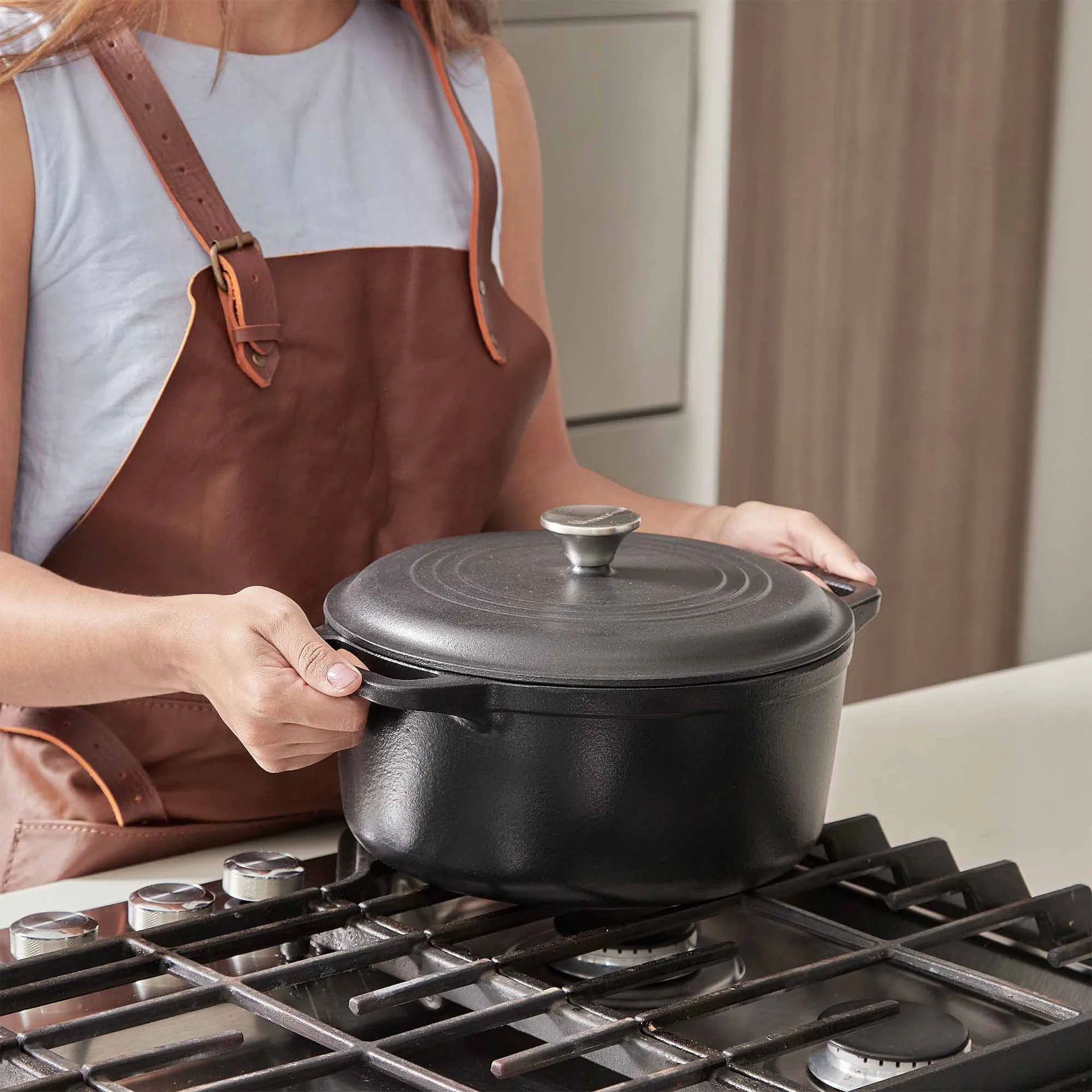 Victoria cast iron casserole, enamelled, 5.7 l Victoria
