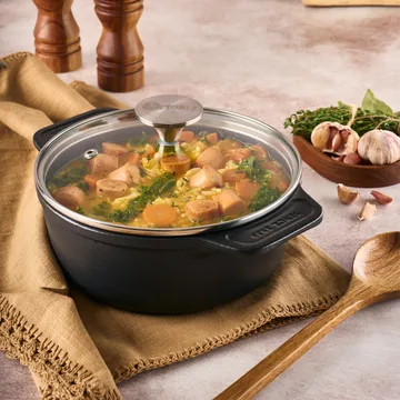 Victoria cast iron casserole with glass lid, enamelled - 1.9 l - Victoria