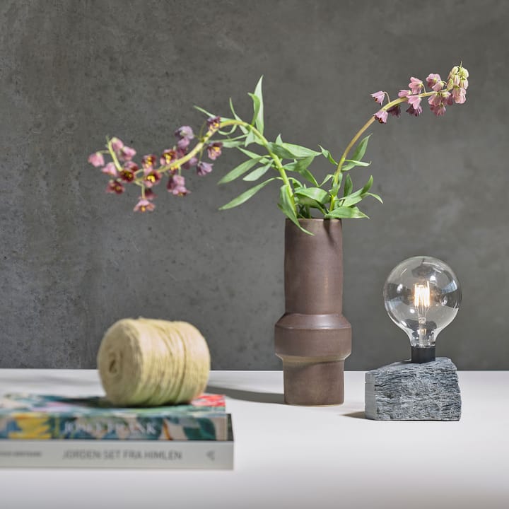 Rost vase - Dark brown - Villa Collection